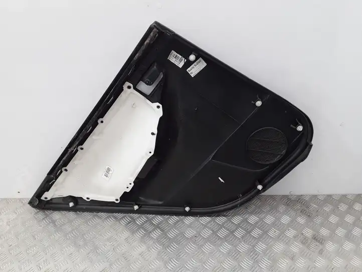 Toyota Corolla E120 E130 (2004 - 2007) 6777502050 Обшивка задней двери — фото 7