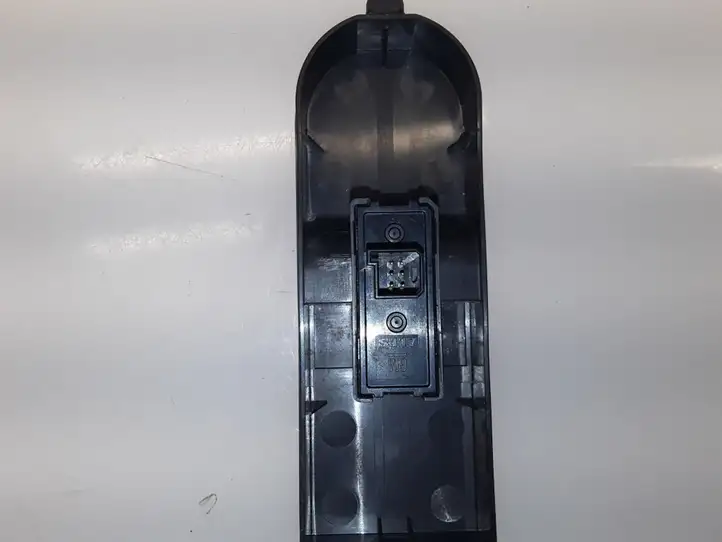 Opel Astra H (2004 - 2009) 13228709 Кнопка стеклоподъемников — фото 3