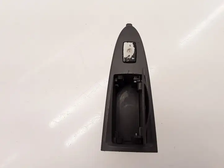 Fiat Croma (2005 - 2011) Кнопка стеклоподъемников — фото 2