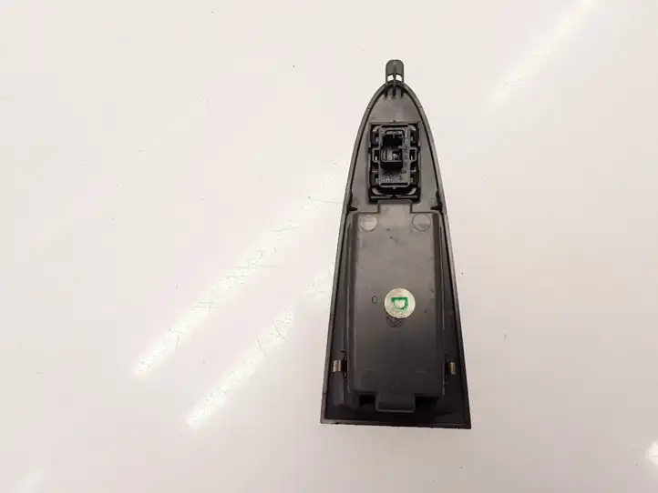 Fiat Croma (2005 - 2011) Кнопка стеклоподъемников — фото 3
