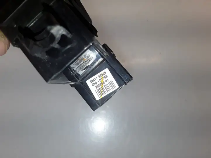 Nissan Primera (2001 - 2008) 25411AV600 Блок кнопок стеклоподъемников — фото 3