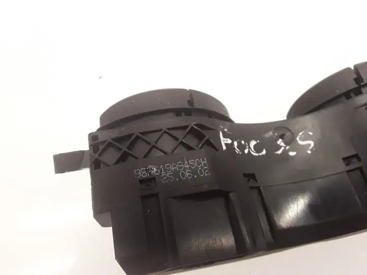 Ford Focus (1998 - 2004) 98AG19A945CH Кнопка обогрева стекла — фото 5