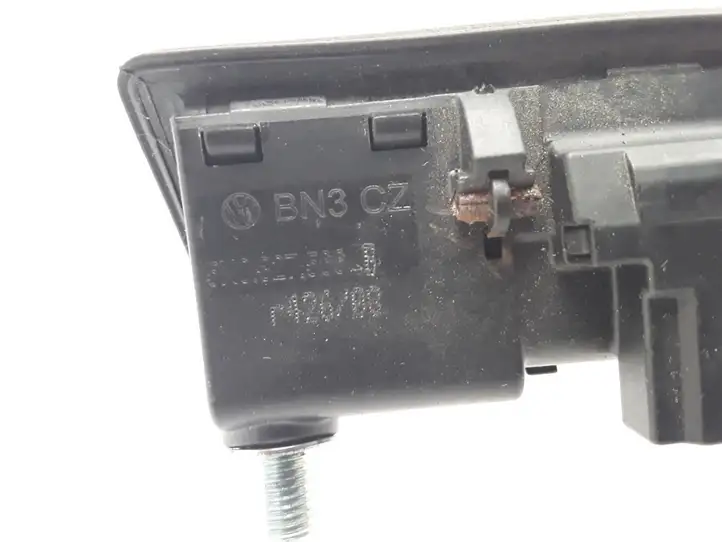 Audi A5 8T 8F (2007 - 2011) 5N0827566B Кнопка закрытия крышки багажника — фото 4