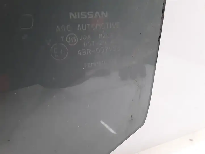 Nissan X-Trail T32 (2014 - 2021) 43R007953 Стекло задней двери — фото 2