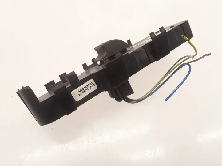 Peugeot 307 CC (2001 - 2005) 96351625XT Кнопка стеклоподъемников — фото 2