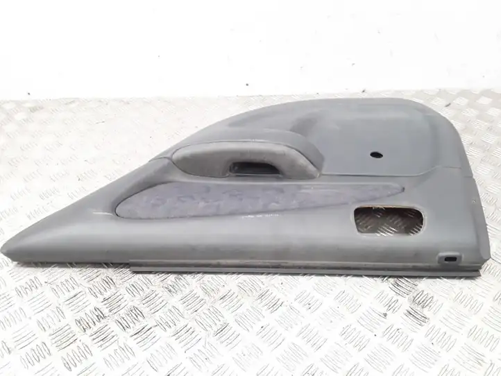 Toyota Corolla E110 (1995 - 2002) 6777512030 Обшивка задней двери — фото 6