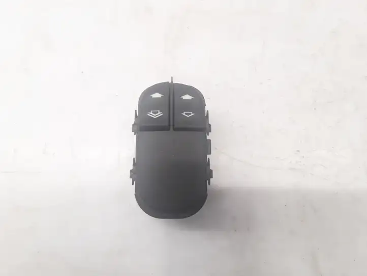 Ford Focus (1998 - 2004) 98AG14529AC Кнопка стеклоподъемников — фото 1