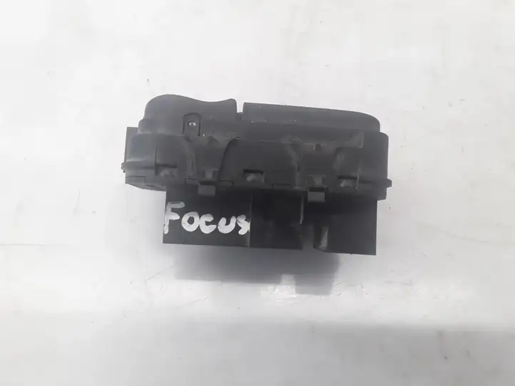 Ford Focus (1998 - 2004) 98AG14529AC Кнопка стеклоподъемников — фото 2