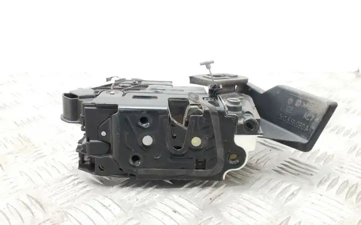 Skoda Yeti (5L) (2009 - 2012) 5E0839016 Замок задней двери — фото 3