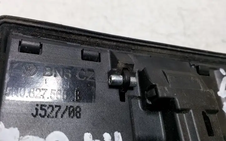 Audi A4 S4 B8 8K (2007 - 2011) 5N0827566B Кнопка закрытия крышки багажника — фото 3