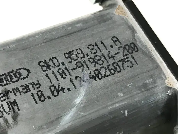 Audi A4 S4 B8 8K (2011 - 2015) 8K0959811A Стеклоподъемник задней двери — фото 3