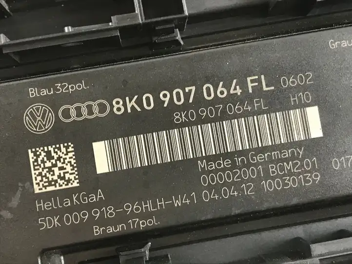 Audi A4 S4 B8 8K (2011 - 2015) 8K0907064FL Блок управления светом — фото 3