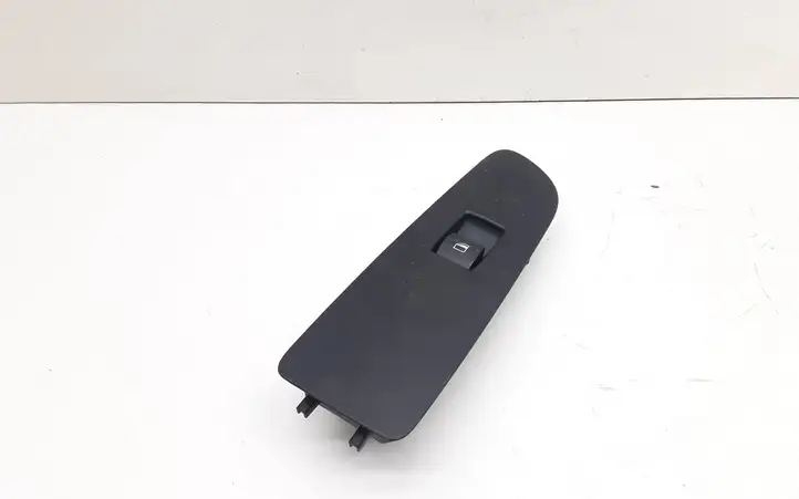 BMW 1 E82 E88 (2007 - 2014) 9163001 Кнопка стеклоподъемников — фото 1