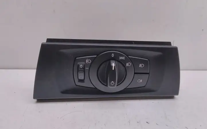 BMW 3 E90 E91 (2005 - 2012) 6932794 Включатель фонарей — фото 1