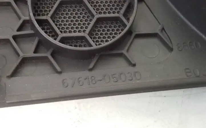 Toyota Avensis T250 (2003 - 2006) 6761805030 Накладка бокового динамика — фото 2