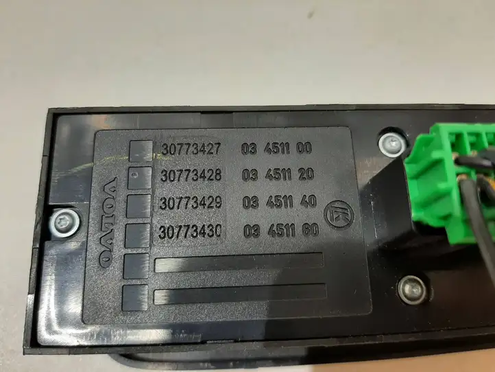 Volvo V50 (2004 - 2008) 30773428 Кнопка стеклоподъемников — фото 2