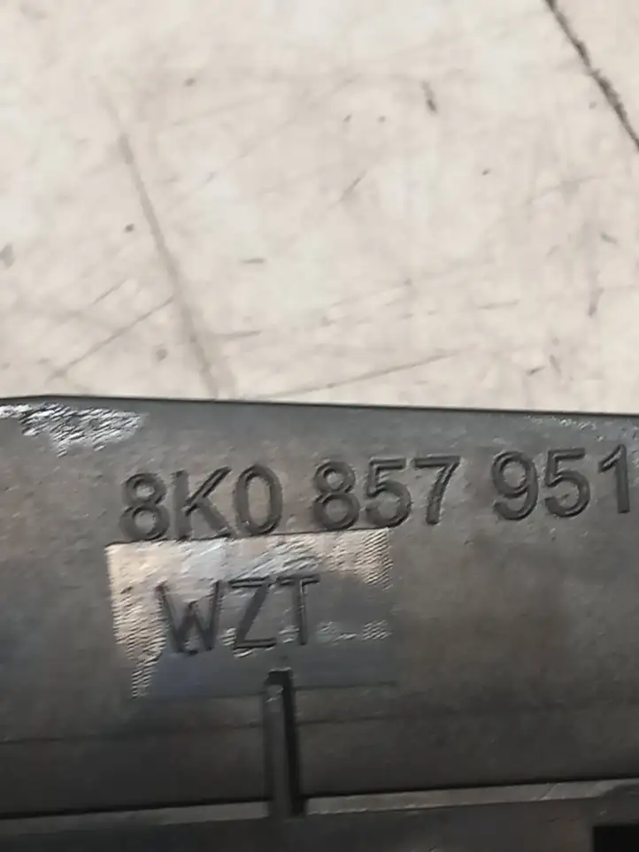 Audi Q5 SQ5 (2008 - 2012) 8K0857951 Передняя пепельница — фото 2