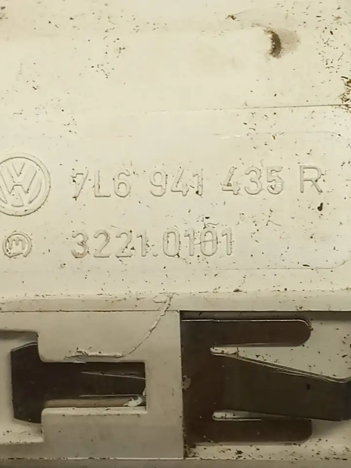 Volkswagen Touareg I (2002 - 2010) 7L6941435R Включатель блокировки дифференциалов — фото 2