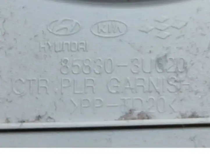 (2011 - 2016) 858303U010 Верхняя обшивка стойки B — фото 2