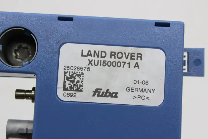 Land Rover Range Rover Sport L320 (2005 - 2009) XUI500071 Усилитель антенны — фото 3