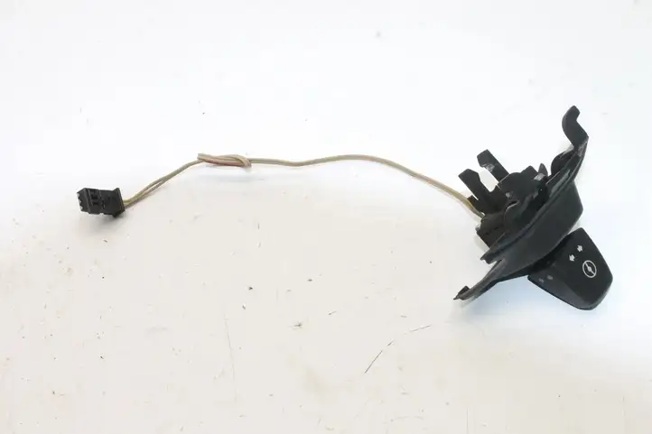 BMW X5 E70 (2006 - 2013) Кнопки на рулевом колесе — фото 3