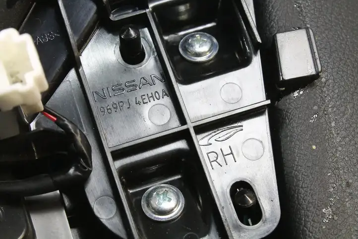Nissan Qashqai (2013 - 2017) 969RJ4EH0A Другая деталь консоли (туннеля) — фото 5