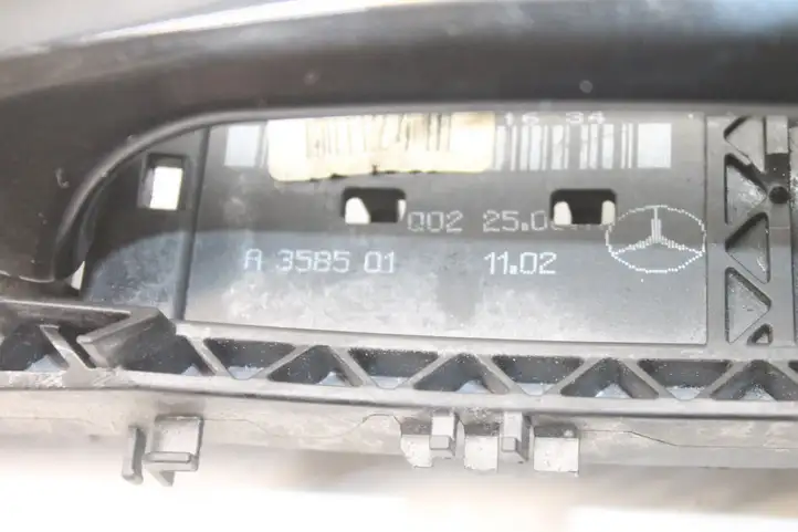 Mercedes-Benz C W204 (2007 - 2014) Наружная ручка задней двери — фото 6