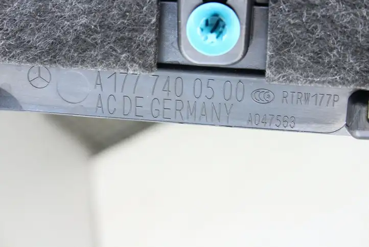Mercedes-Benz A W177 (2018 - ) A1777400500 Обшивка багажника — фото 9