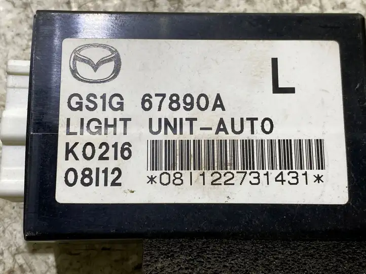 Mazda 6 (2007 - 2009) GS1G67890A Прочие блоки управления — фото 3