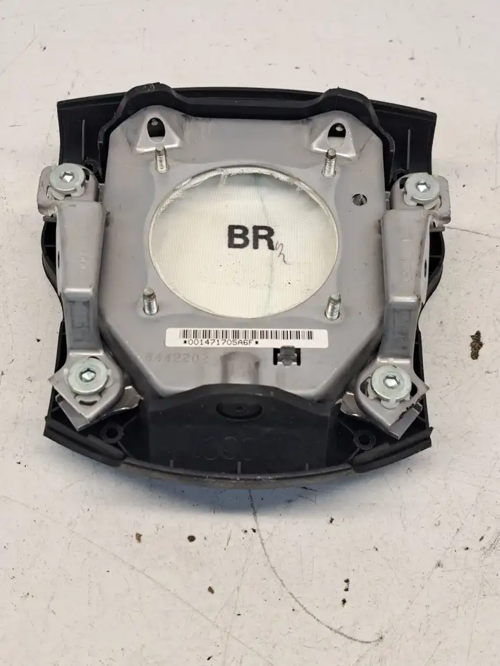 Toyota Prius (NHW20) (2003 - 2009) 8442202 Подушка безопасности руля — фото 4