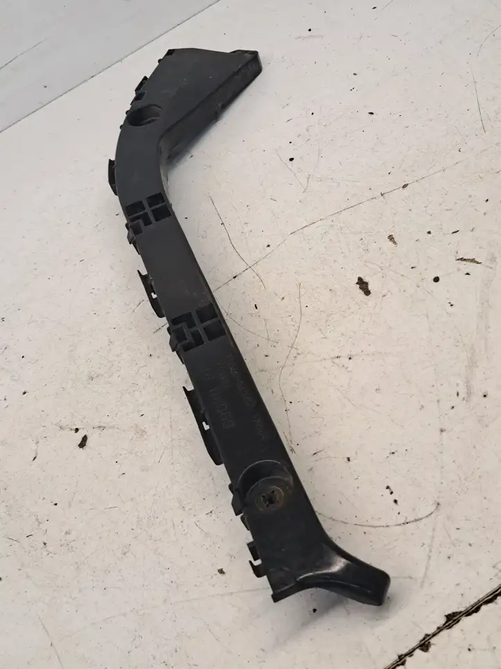 Toyota Prius (XW20) (2003 - 2009) 5257547011 Кронштейн заднего бампера — фото 4