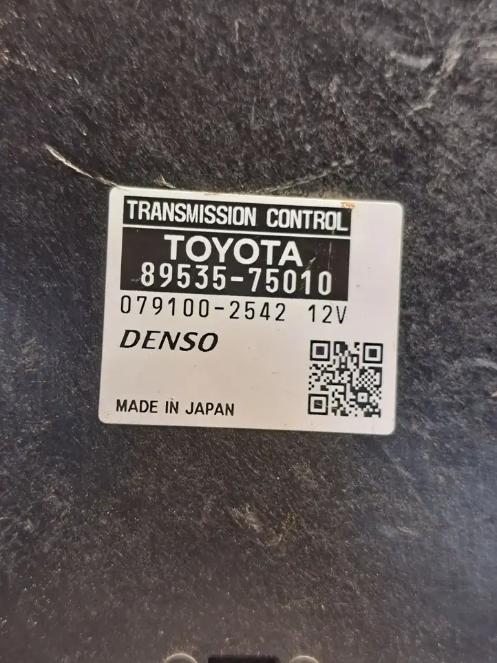 Toyota Prius (XW30) (2009 - 2015) 8953575010 Прочие блоки управления — фото 6