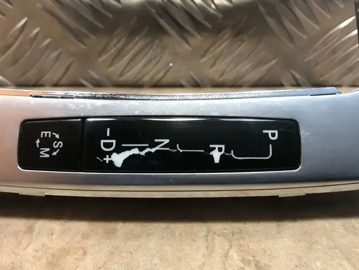 Mercedes-Benz C W204 (2007 - 2014) A2042674988 Рамка рычага КПП — фото 7