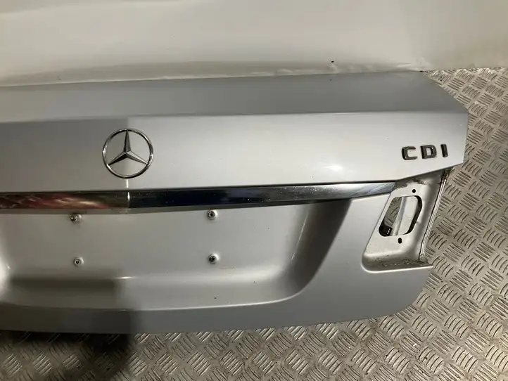 Mercedes-Benz E W212 (2009 - 2016) Крышка багажника — фото 2