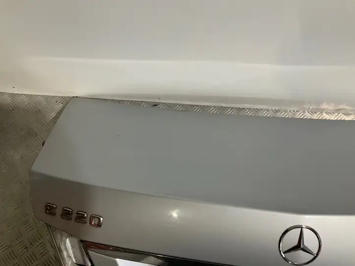 Mercedes-Benz E W212 (2009 - 2016) Крышка багажника — фото 4