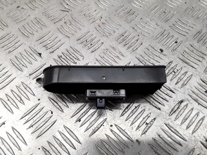 Opel Astra H (2004 - 2009) 13228709 Кнопка стеклоподъемников — фото 3