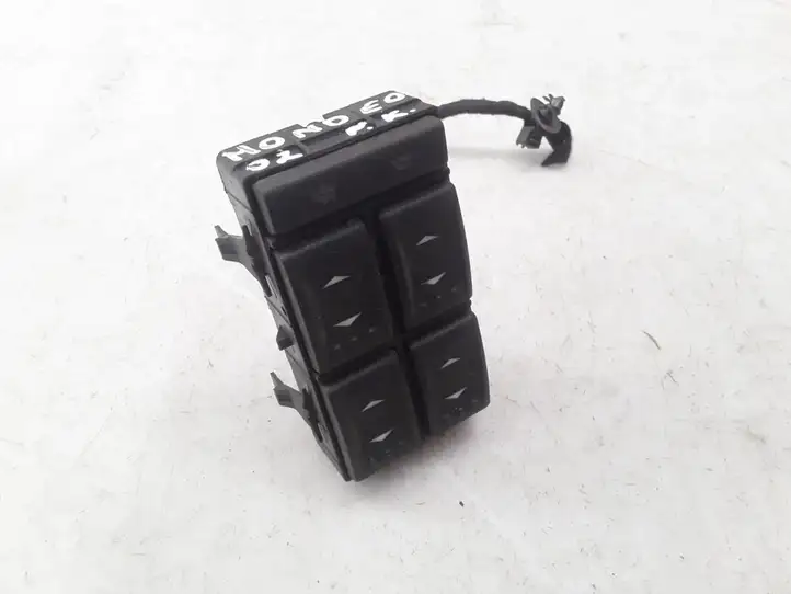 Ford Mondeo Mk III (2000 - 2007) 1S7T14A132BE Блок кнопок стеклоподъемников — фото 1