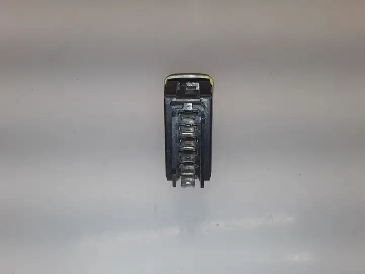 Renault Scenic I (1996 - 2003) 166696 Кнопка стеклоподъемников — фото 3