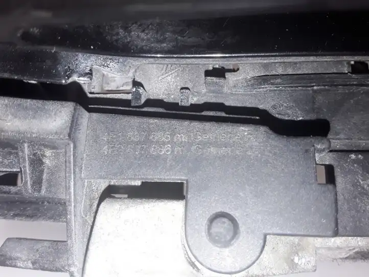 Audi A8 S8 D3 4E (2002 - 2005) 4E1837885M Наружная ручка двери — фото 4