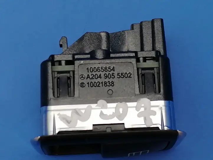 Mercedes-Benz E C207 W207 (2009 - 2017) A2049055502 Блок кнопок стеклоподъемников — фото 5