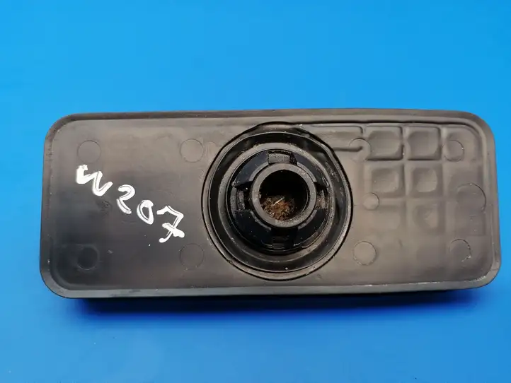 Mercedes-Benz E C207 W207 (2009 - 2017) A0009986750 Подушка домкрата — фото 1