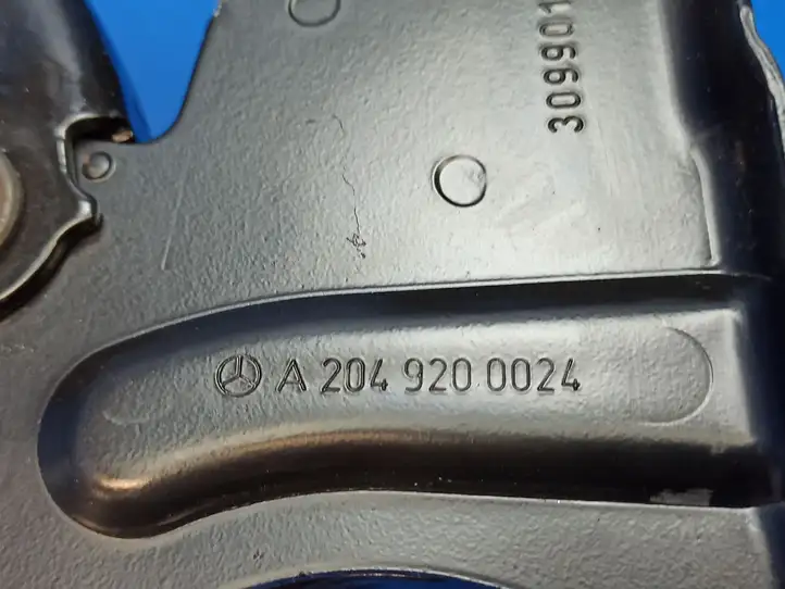Mercedes-Benz E C207 W207 (2009 - 2017) A2049200024 Прочие детали салона — фото 3