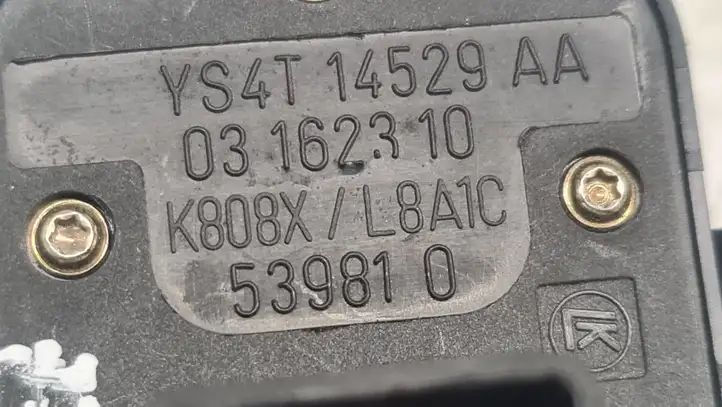 Ford Focus (1998 - 2004) YS4T14529AA Кнопка стеклоподъемников — фото 2