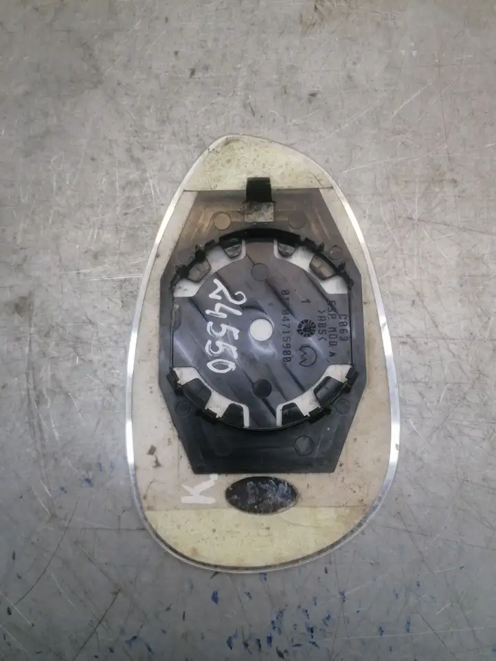 Fiat Punto (199) (2005 - 2018) 01704715900 Стекло бокового зеркала — фото 3