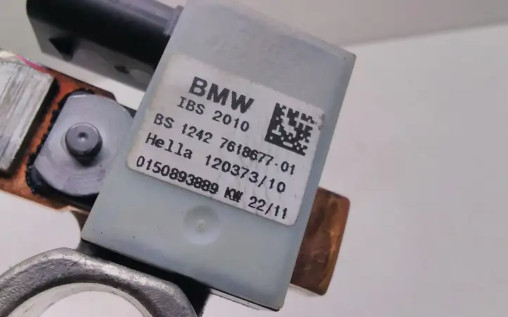 BMW 1 E81 E87 (2004 - 2011) 7618677 Минусовой провод аккумулятора — фото 3