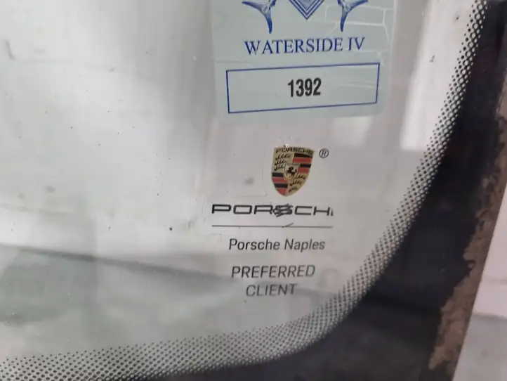 Porsche Cayenne (9Y0 9Y3) (2018 - ) 9Y0845099 Переднее стекло — фото 6