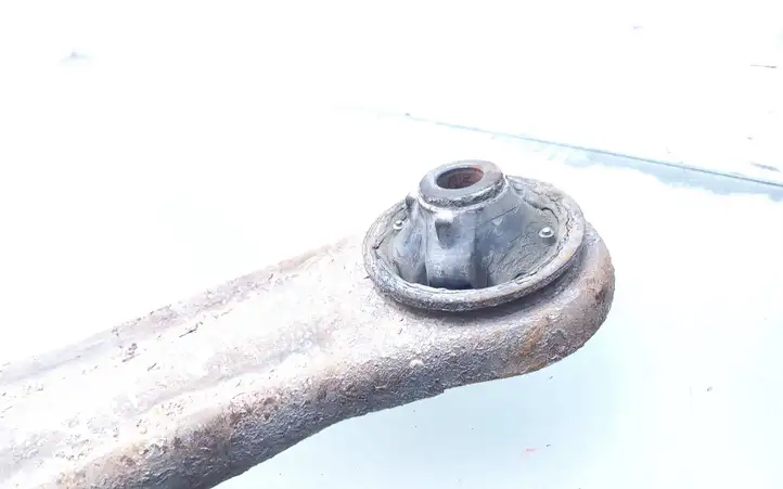Toyota Yaris (1999 - 2003) Вилка подвески — фото 3