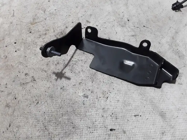 Ford Kuga II (2013 - 2019) 9672914080 Кронштейн воздушного фильтра — фото 1