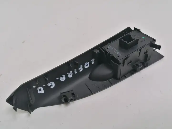 Opel Zafira B (2008 - 2014) 13301888 Блок кнопок стеклоподъемников — фото 3