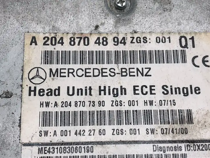 Mercedes-Benz C W204 (2007 - 2014) A2048704894 Магнитола / мультимедийная система — фото 2